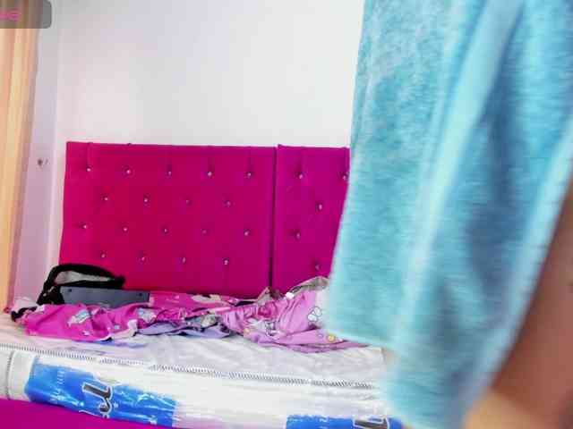 youlittle-perverts webcam