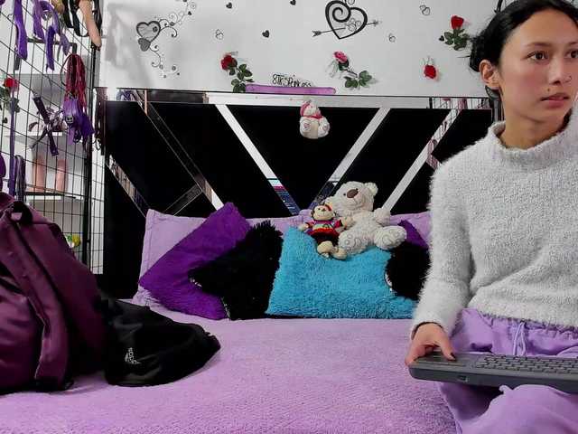 Dreamgirlss on BongaCams 