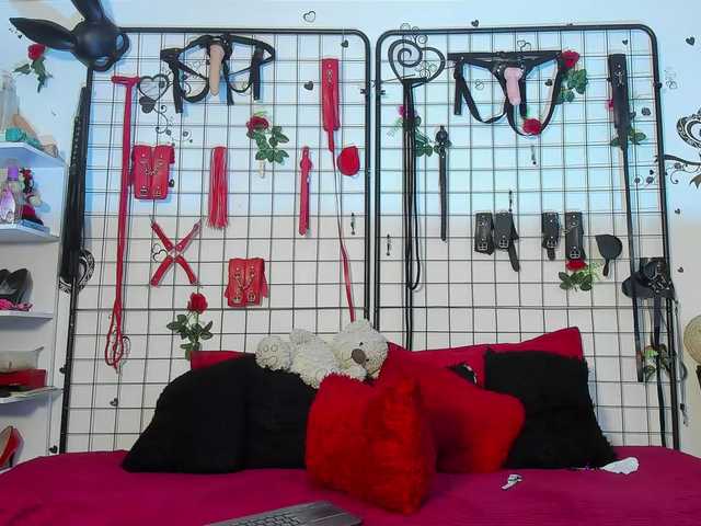 Dreamgirlss's BongaCams show and profile