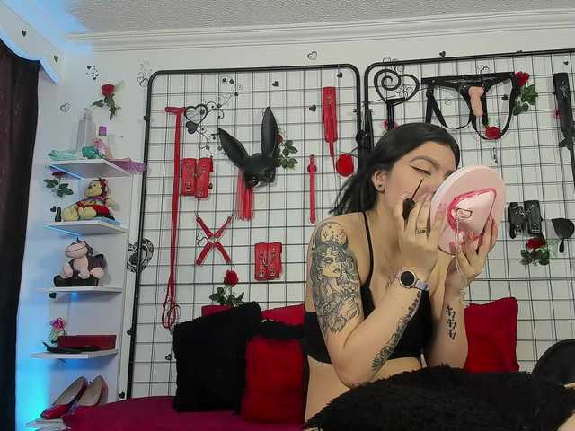 Dreamgirlss's BongaCams show and profile