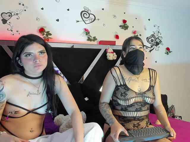 Dreamgirlss webcam
