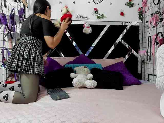 Dreamgirlss webcam