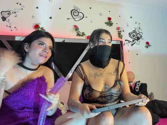 Dreamgirlss webcam