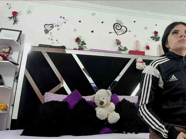 Dreamgirlss webcam