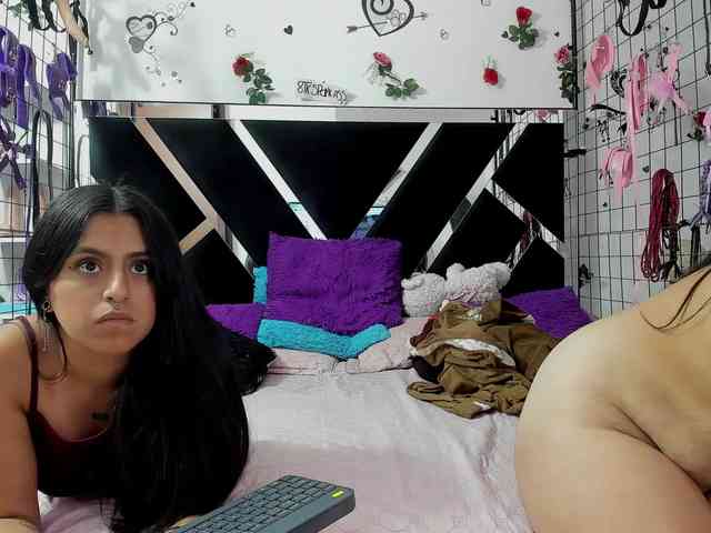 Dreamgirlss Live Webcam on BongaCams