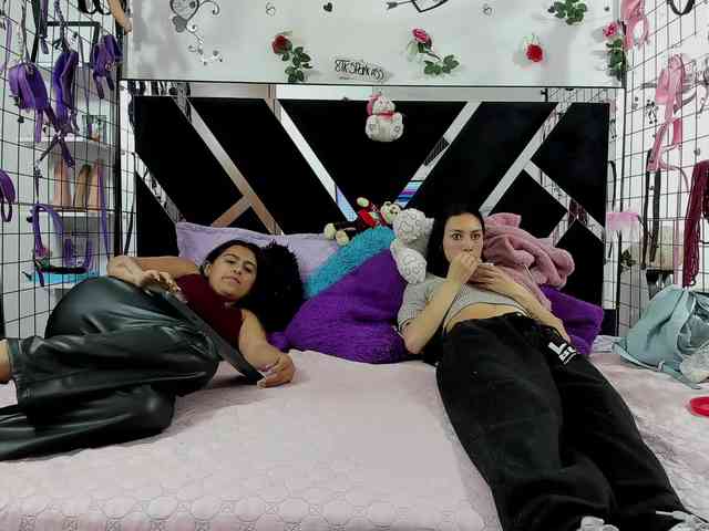 Dreamgirlss webcam