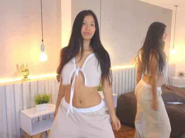 AidaMoreno webcam