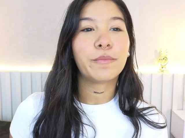 AidaMoreno webcam
