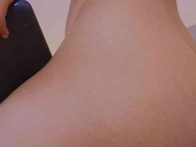 AidaMoreno webcam
