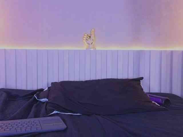 AidaMoreno webcam