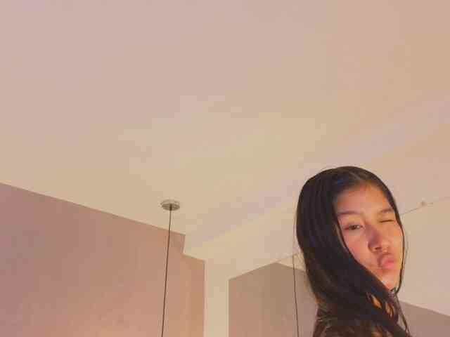 AidaMoreno webcam