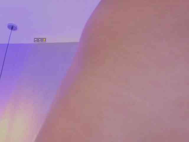 AidaMoreno webcam
