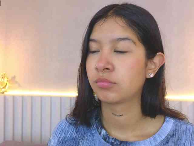 AidaMoreno webcam