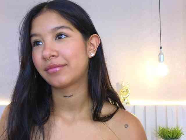 AidaMoreno webcam