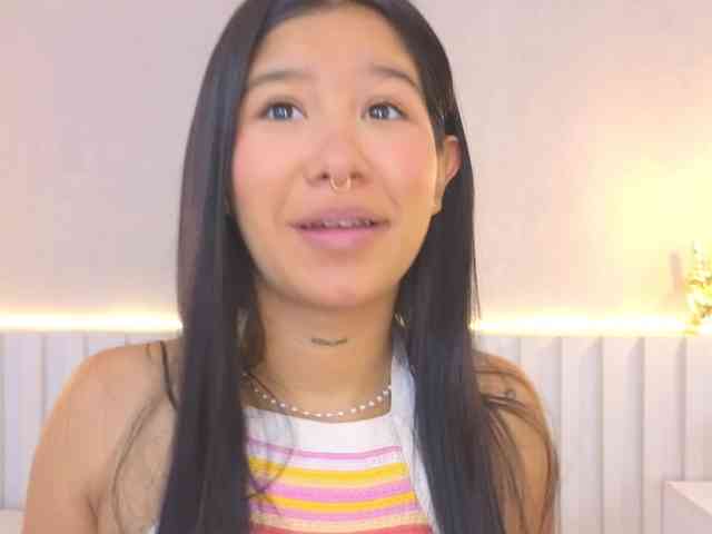 AidaMoreno webcam