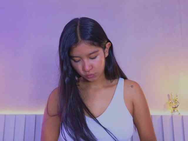 AidaMoreno webcam
