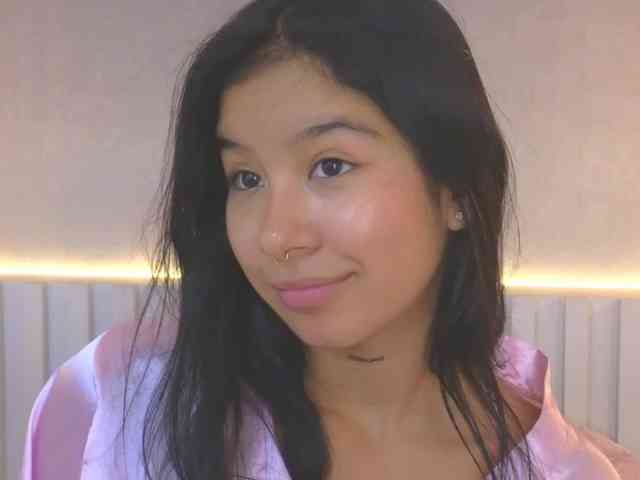 AidaMoreno webcam