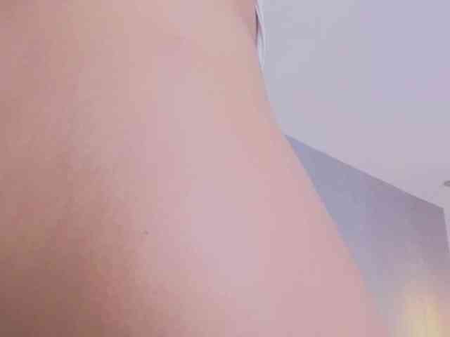 AidaMoreno webcam