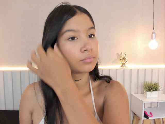 AidaMoreno webcam