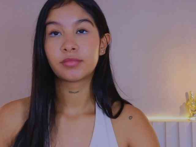AidaMoreno webcam