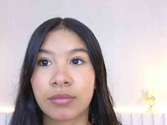 AidaMoreno webcam