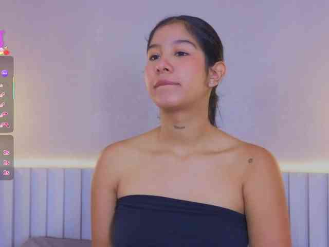 AidaMoreno webcam