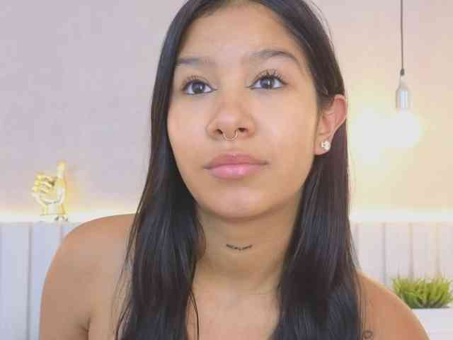 AidaMoreno webcam