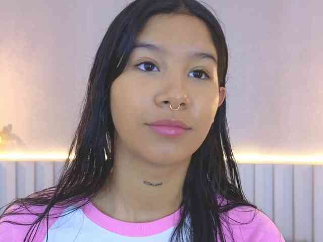 AidaMoreno webcam