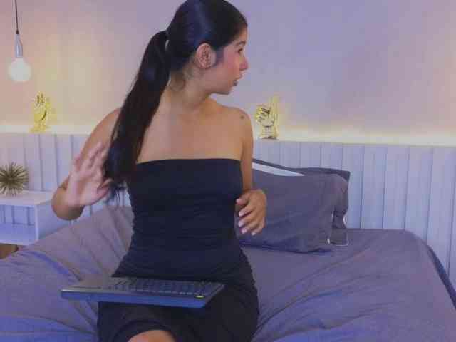 AidaMoreno webcam