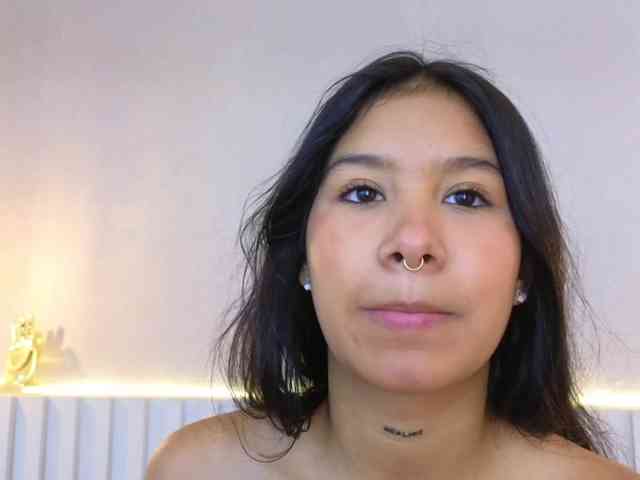 AidaMoreno webcam