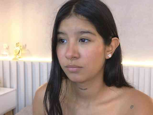 AidaMoreno webcam