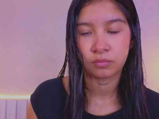 AidaMoreno webcam