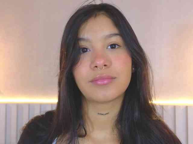 AidaMoreno webcam