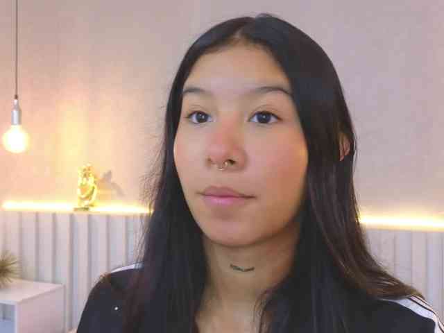 AidaMoreno webcam