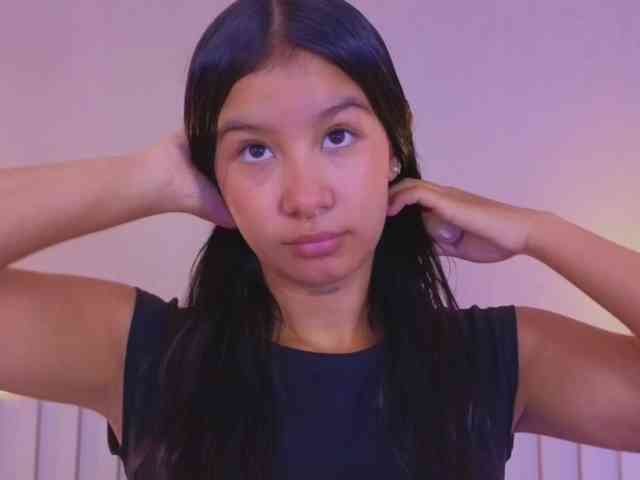 AidaMoreno webcam