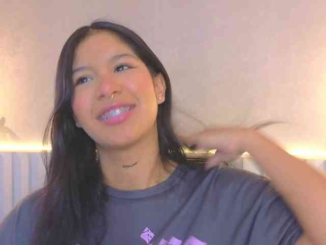 AidaMoreno webcam