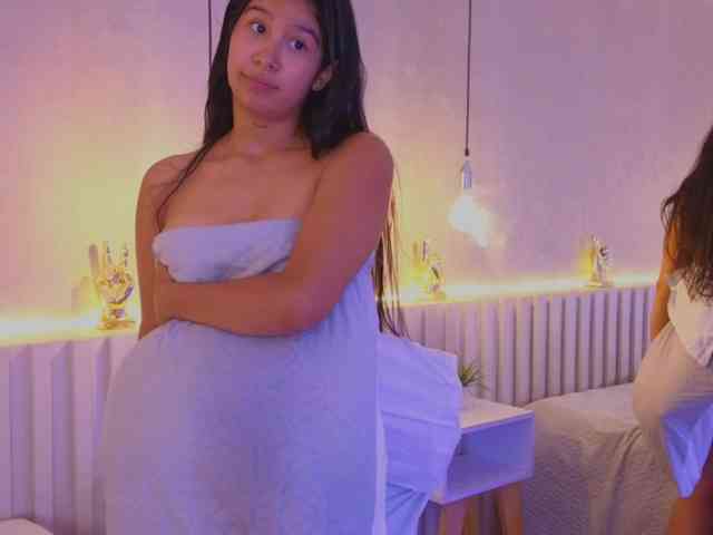 AidaMoreno webcam