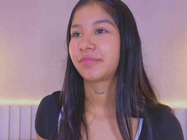 AidaMoreno webcam