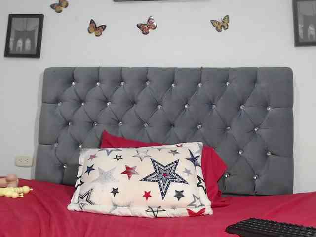 pinkvalentina webcam