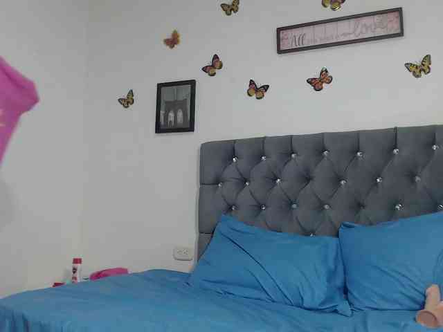 pinkvalentina webcam