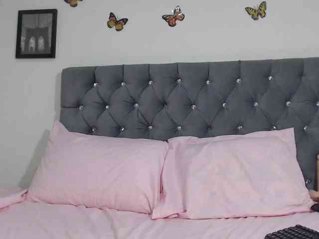 pinkvalentina webcam