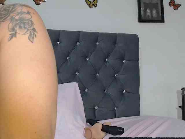 pinkvalentina webcam