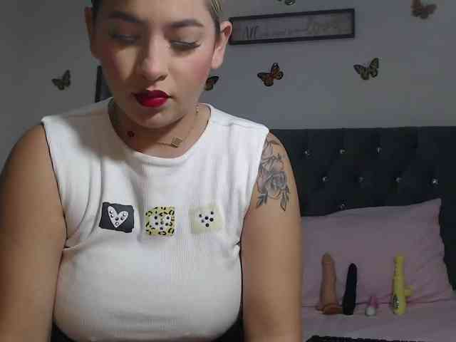 pinkvalentina webcam