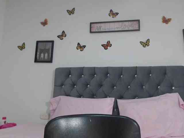 pinkvalentina webcam