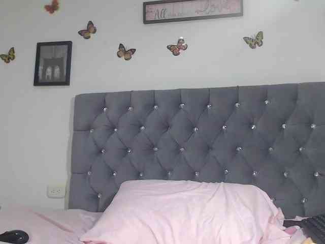 pinkvalentina webcam