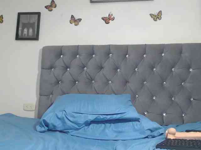pinkvalentina webcam