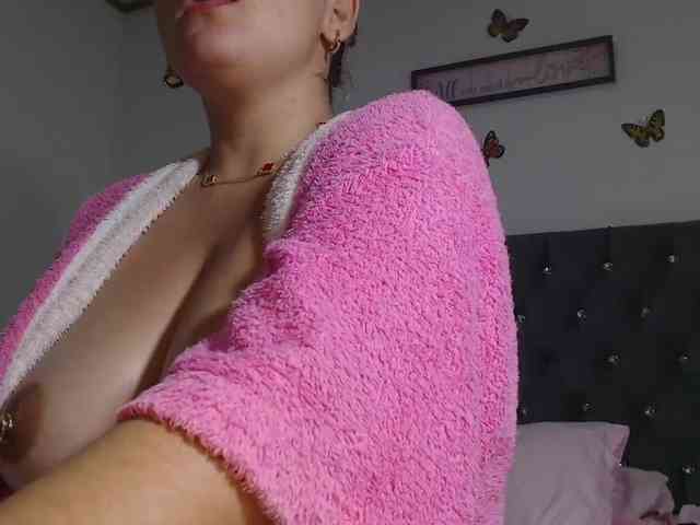 pinkvalentina webcam