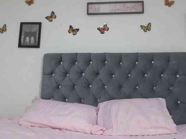 pinkvalentina webcam