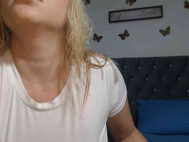 pinkvalentina webcam