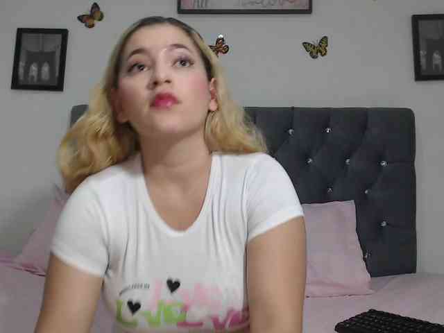 pinkvalentina webcam